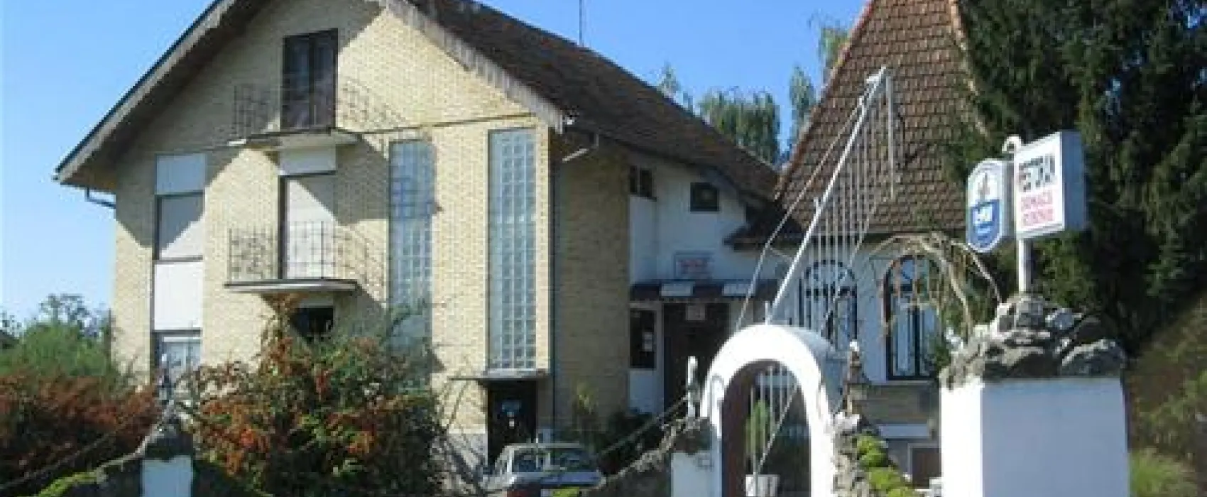 Camping and Motel Pipacs