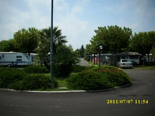 camping-villaggio-tiglio-sirmione-lago-di-garda-4lk1a
