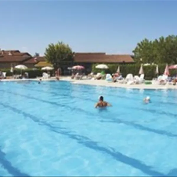 camping-villaggio-tiglio-sirmione-lago-di-garda-fugcr