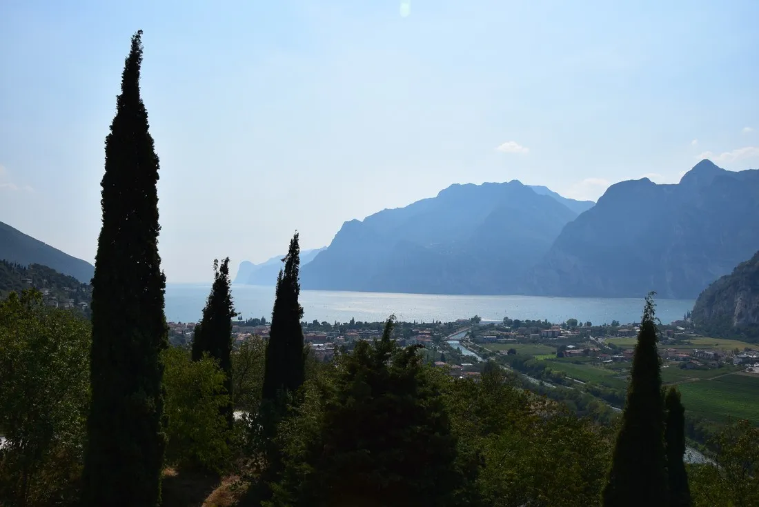 camping-villaggio-tiglio-sirmione-lago-di-garda-m9j3k