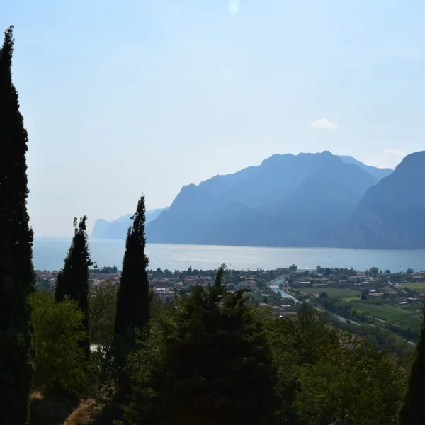 camping-villaggio-tiglio-sirmione-lago-di-garda-m9j3k