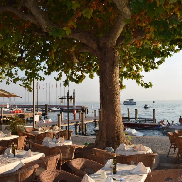 camping-villaggio-tiglio-sirmione-lago-di-garda-yzl4w