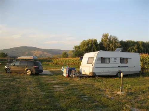 camping-aurel-vlaicu-aurel-vlaicu-2qgj1