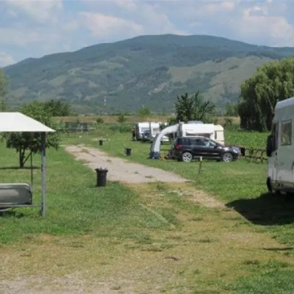 camping-aurel-vlaicu-aurel-vlaicu-tbjqv