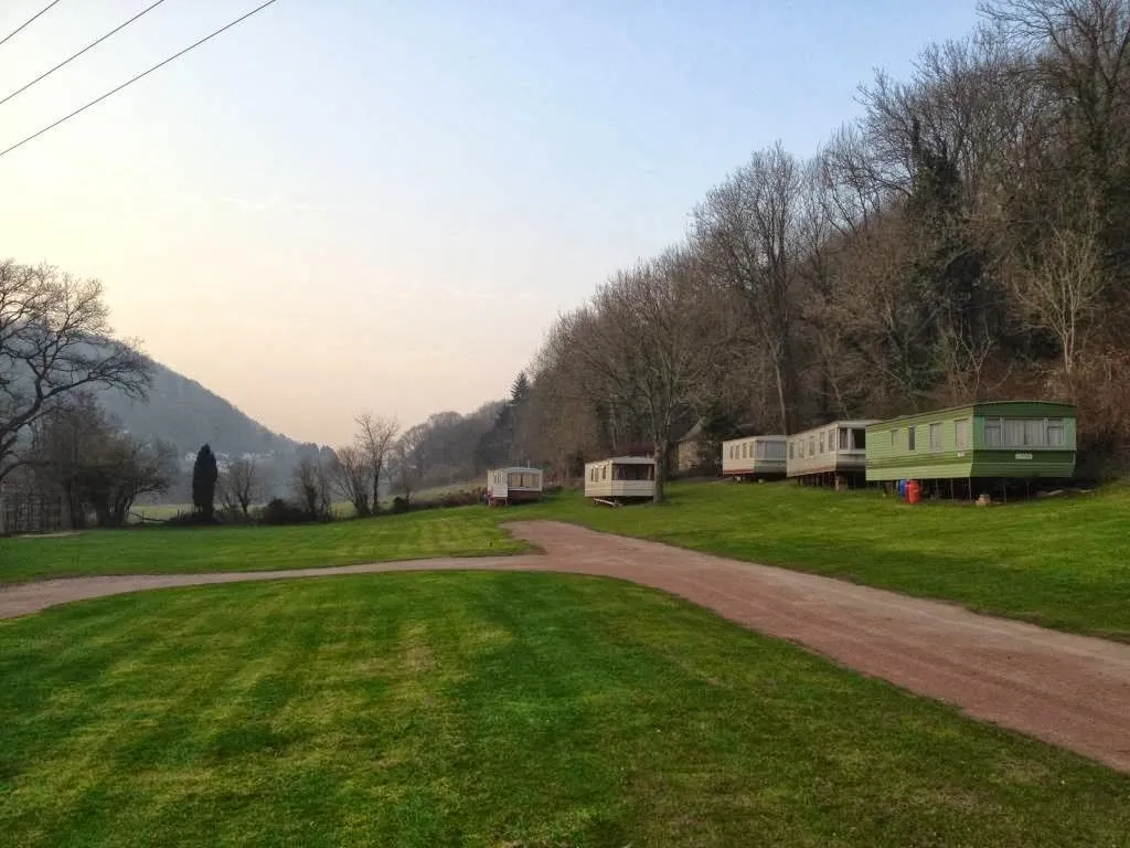sterretts-caravan-park-rossonwye-iaoyo