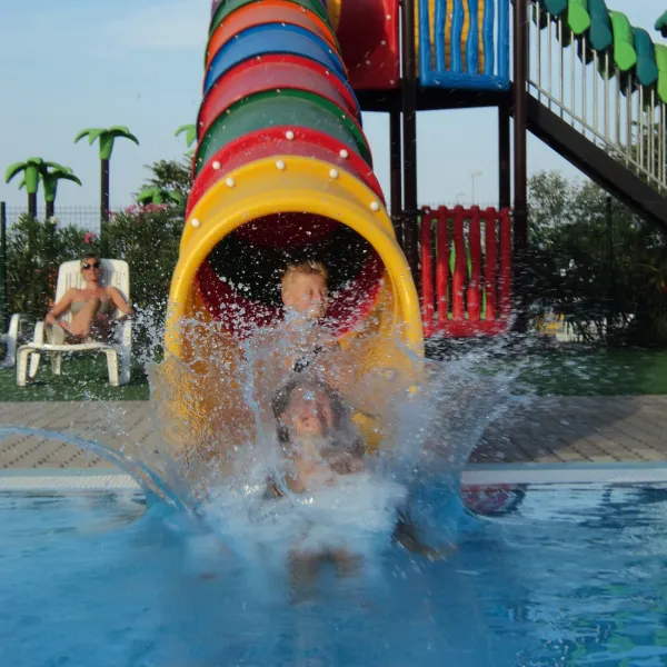 camping-vittoria-rosolina-mare-hyeqr