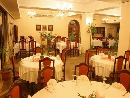 hotel-restaurant-baron-tirana-cvmuz