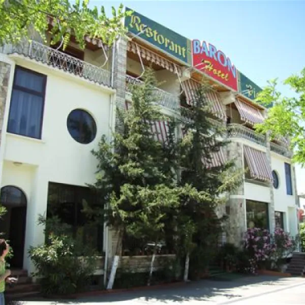 hotel-restaurant-baron-tirana-fsymh