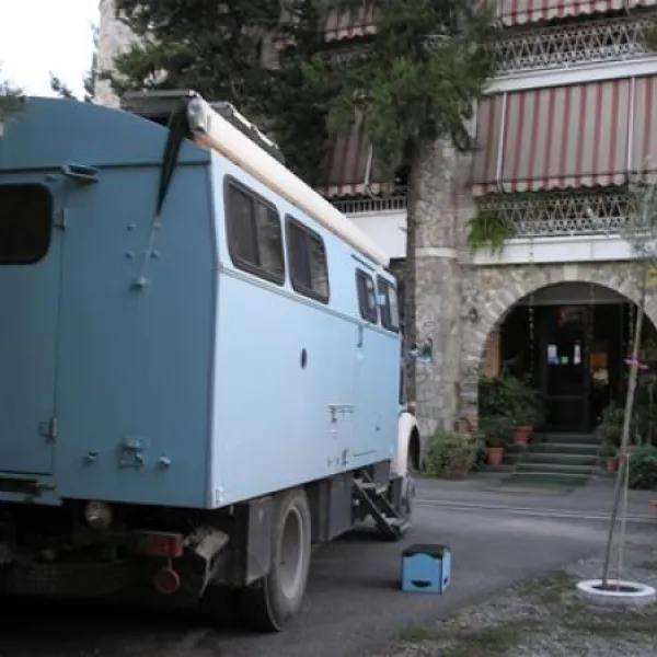 hotel-restaurant-baron-tirana-utr1p