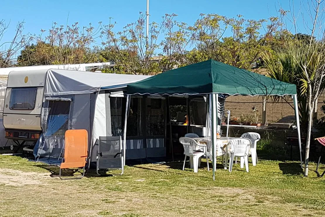 camping-flintstones-park-scicli-qbfwe