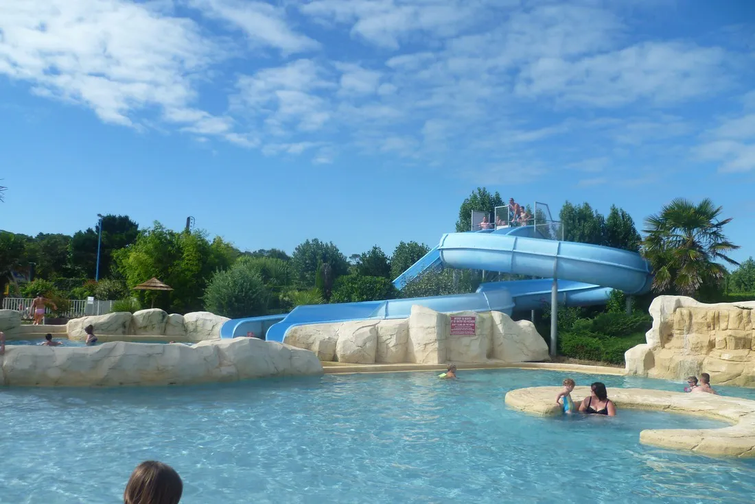les-places-doreacutees-st-jean-de-monts-vendee-qxl9z