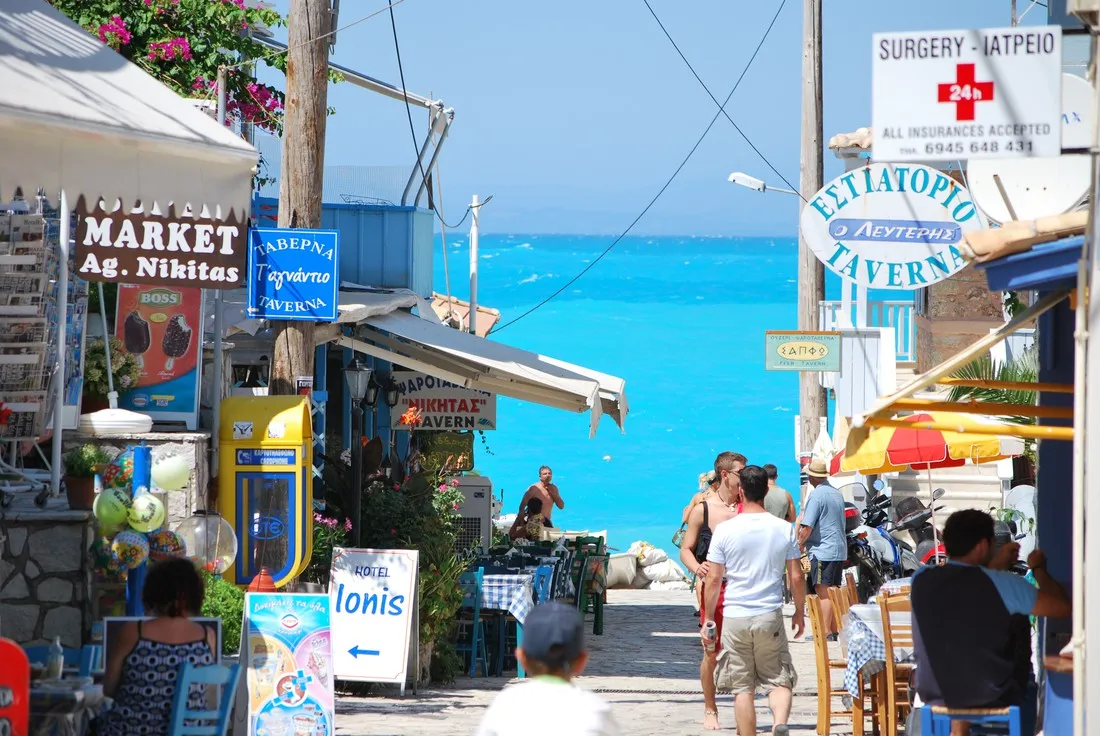 vasiliki-beach-vassilliki-r2abs