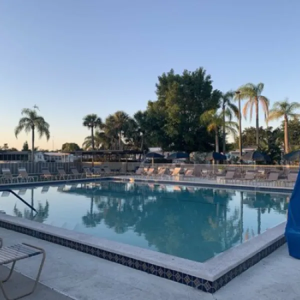 harbor-lakes-rv-resort-port-charlotte-qgxqq