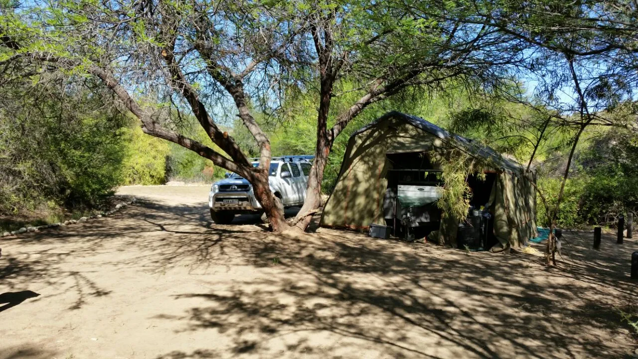porcupine-rest-camp-ladismith-tnqub