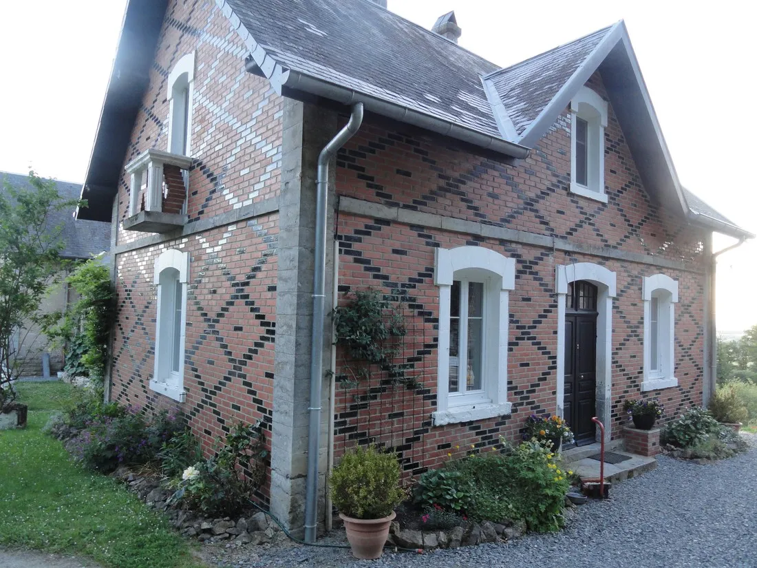 chateau-de-satenot-ternant-ryeiz