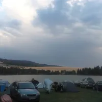 autokemp-na-krasnem-novy-malin-c6ggv