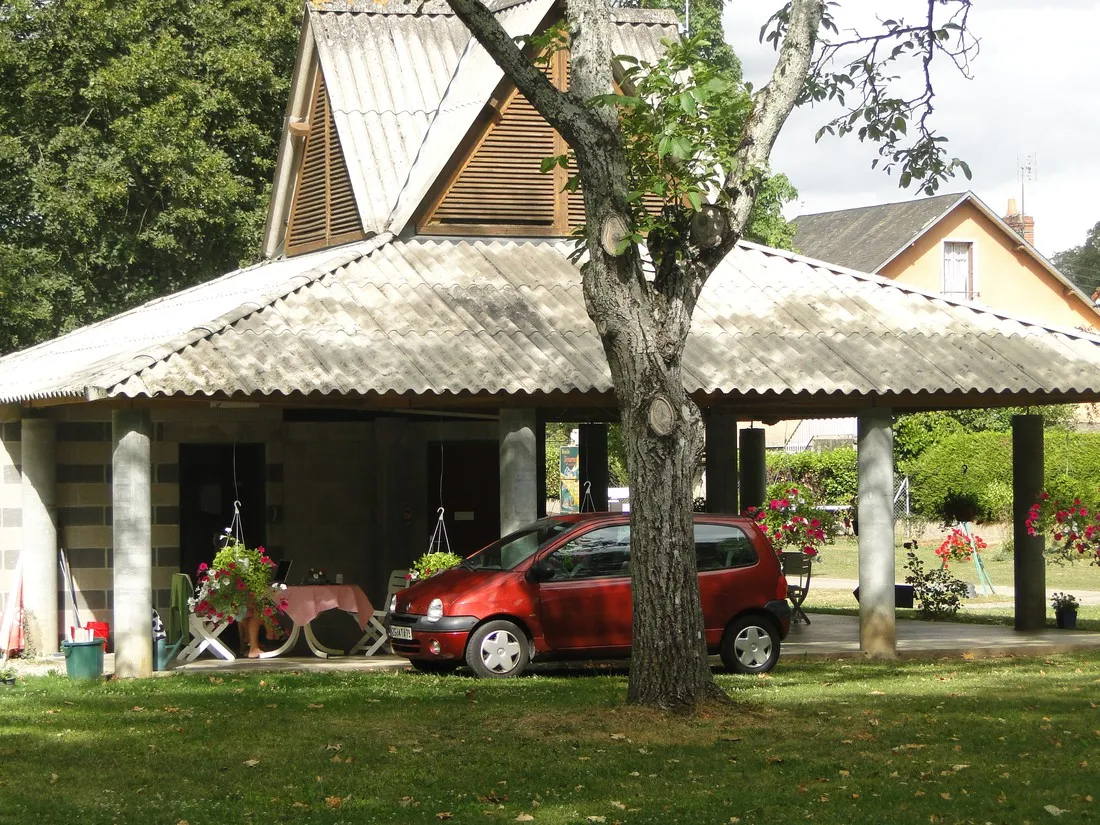camping-les-chambons-argenton-sur-creuse-7ig3s