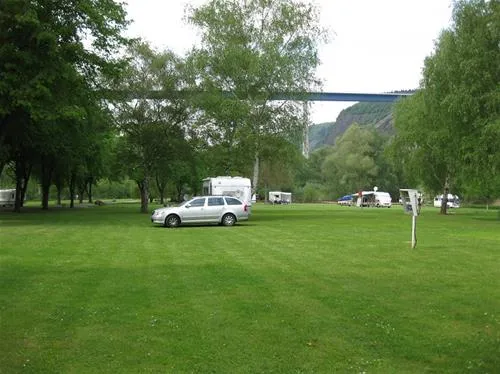 camping-insel-ziehfurt-winningen-5utvy