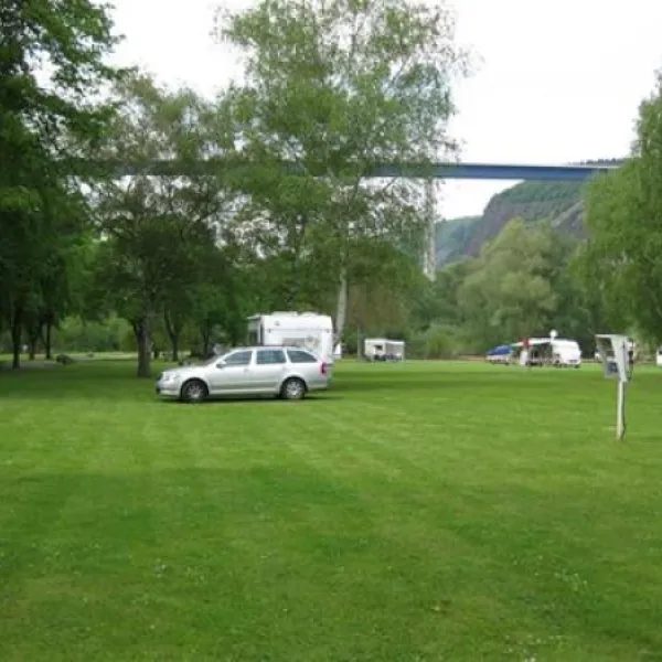 camping-insel-ziehfurt-winningen-5utvy