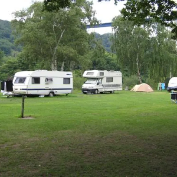 camping-insel-ziehfurt-winningen-zaspj