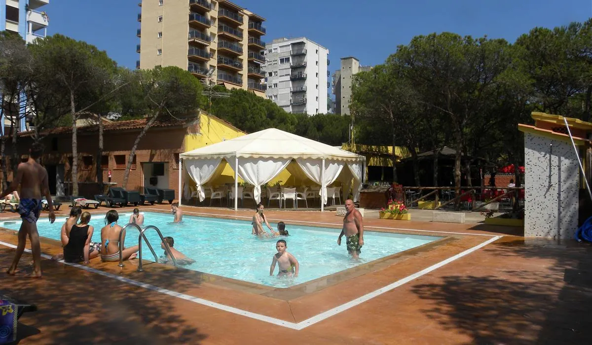 camping-la-masia-blanes-nkhha