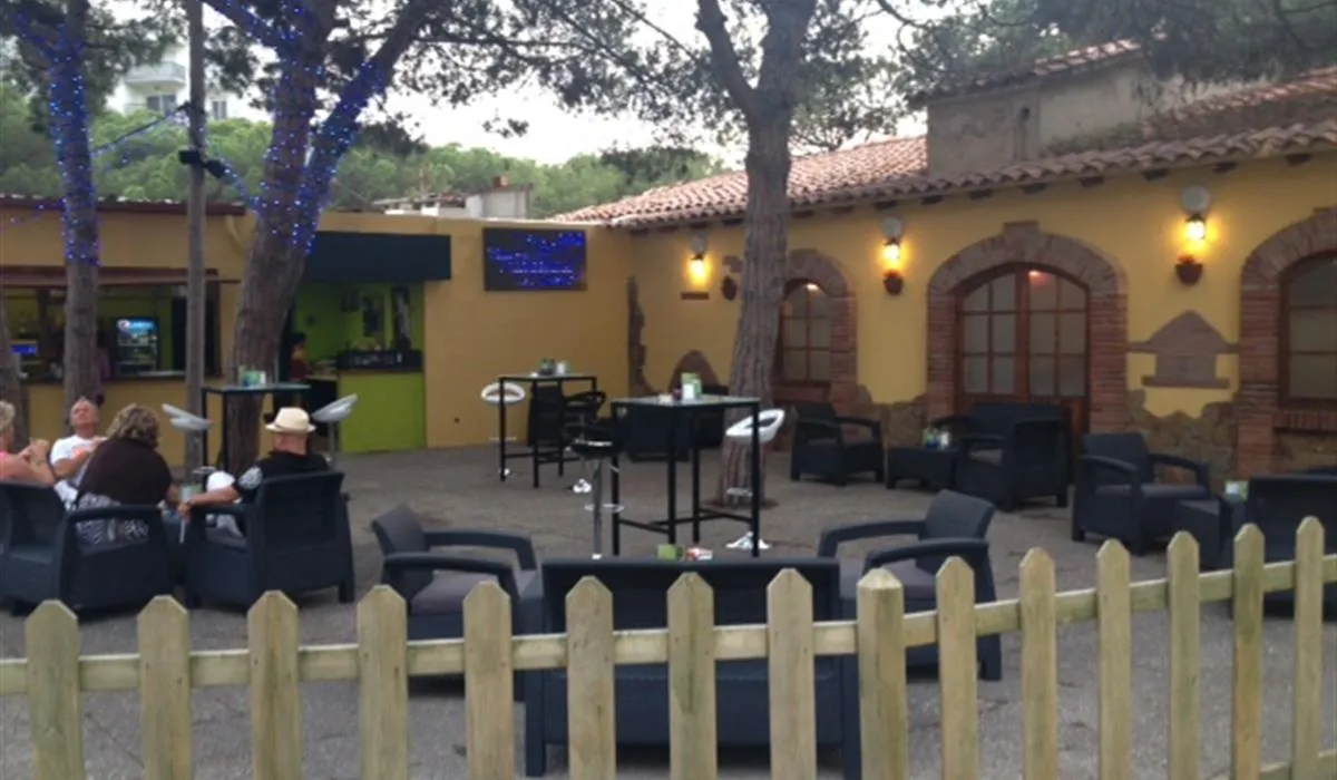 camping-la-masia-blanes-yoxvf