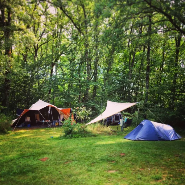 camping-aire-naturelle-le-gout-de-li-dgagnac-ajwbe