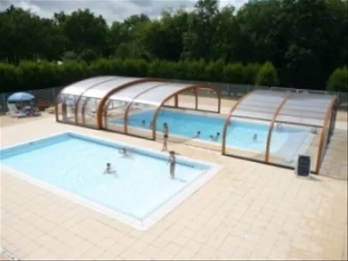 village-center-le-bois-de-pleuven-saint-yvy-7cwcq