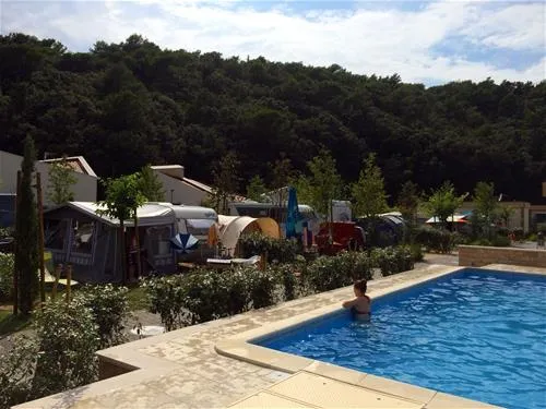 lando-resort-kampor-o933f