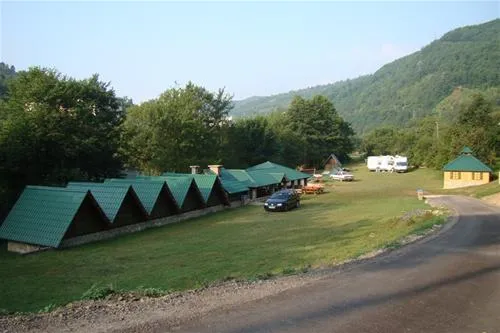 auto-camp-drina-foca-d3vo6
