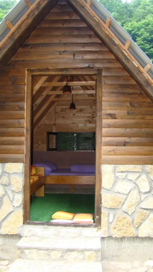 auto-camp-drina-foca-ozne4