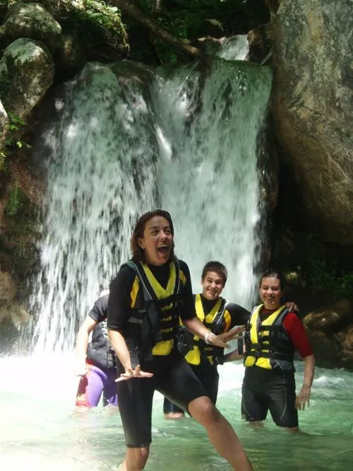 auto-camp-drina-foca-pqdbz