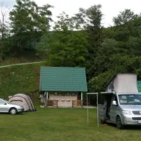 auto-camp-drina-foca-yg7nl