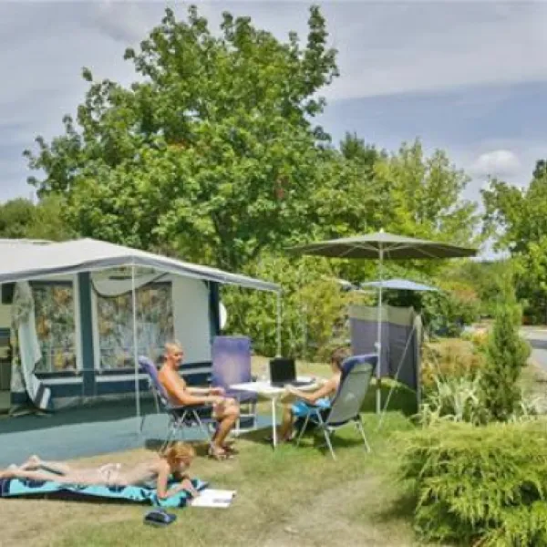 camping-la-peyrugue-daglan-as24p