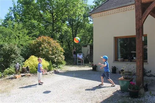 camping-la-peyrugue-daglan-qkj9r