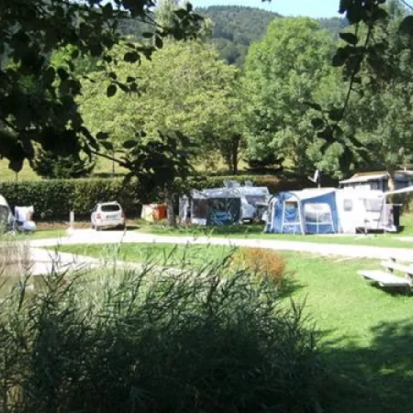camp-mondseeland-mondseetiefgraben-b8dsm