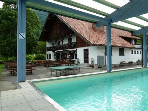 camp-mondseeland-mondseetiefgraben-s8klg