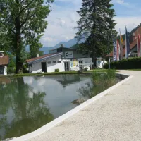 camp-mondseeland-mondseetiefgraben-u1ogt