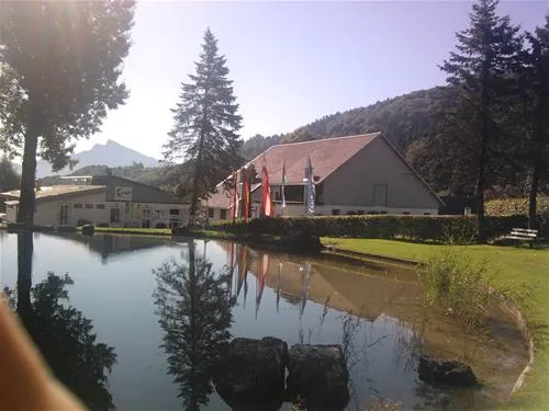 camp-mondseeland-mondseetiefgraben-ulxqv