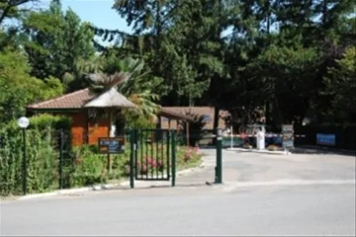 village-center-le-parc-des-allais-trogues-ighk1