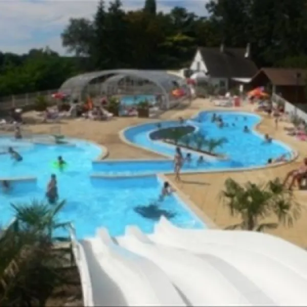 village-center-le-parc-des-allais-trogues-rodij