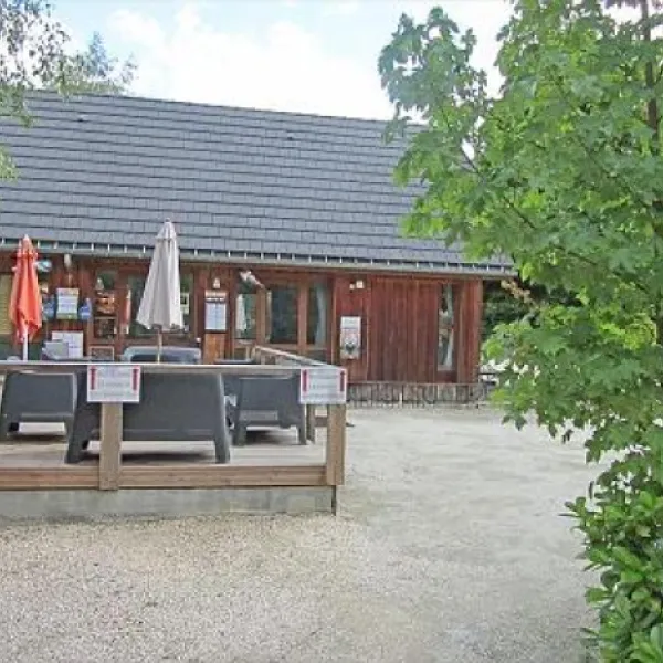 camping-le-colporteur-isre-v1wl4