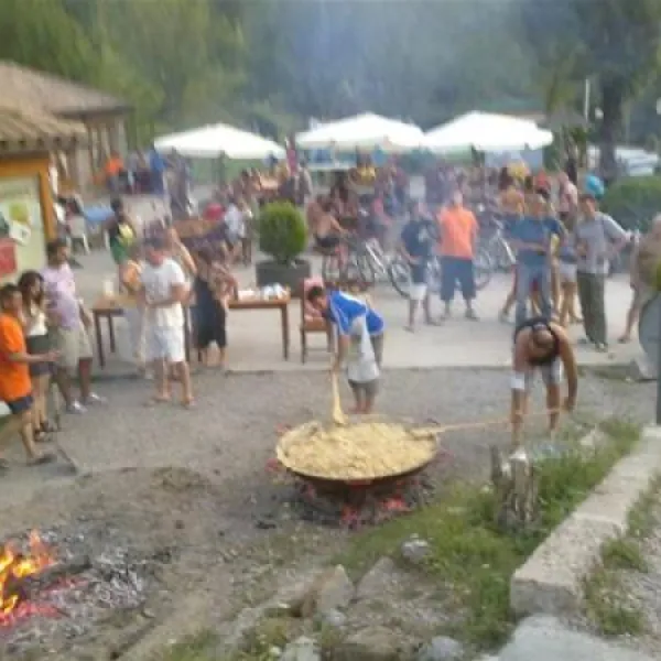camping-lespelt-la-pobla-de-lillet-imvjx