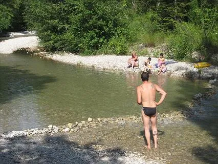 camping-la-piboure-drme-9vznl