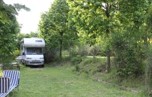 camping-le-ginestre-del-catria-chiaserna-di-cantiano-uwj43