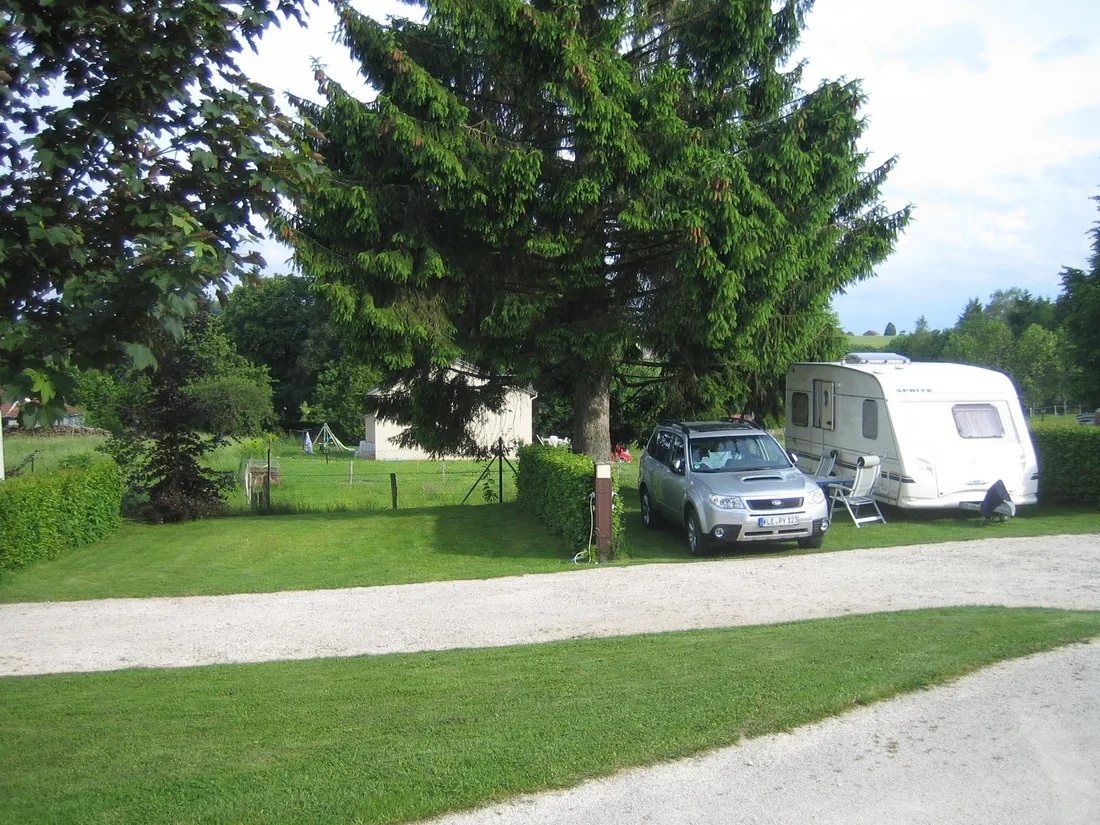 camping-fraiteux-plombieres-les-bains-wtkgw