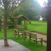longnor-wood-caravan-park-buxton-wt9fo