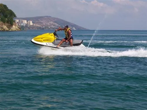 marti-campingcaravaning-hamsilos-yolusinop-62pqz