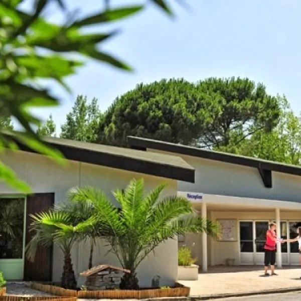 camping-municipal-lou-gardian-la-grande-motte-fd8af