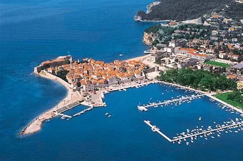 camp-jaz-hostel-budva-hmksy